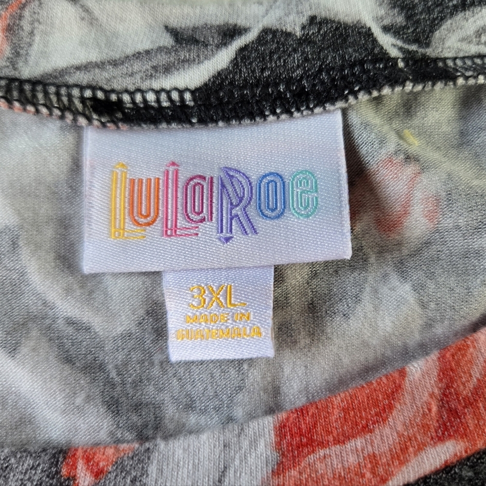 LuLaRoe Perfect Women's Tank - Picture 3 of 4